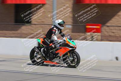 media/Aug-27-2022-Fastrack Riders (Sat) [[c588535105]]/Level 2/Session 1 Start Finish/
